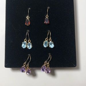 5 pairs of beautiful colored gem earrings✨